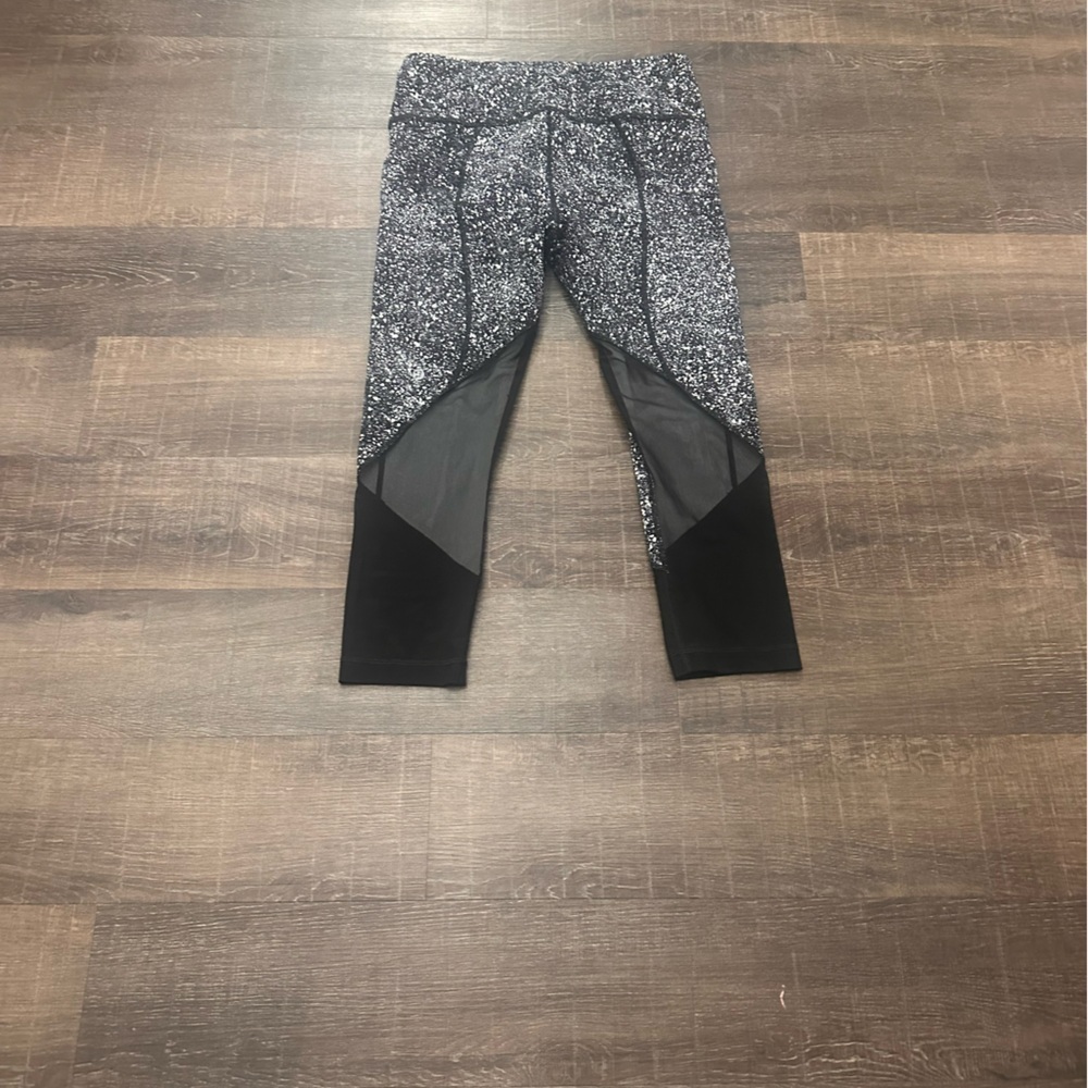 Lululemon Pace Rival Crop Splatter White Black Leggings Size 8 - Picture 2 of 6